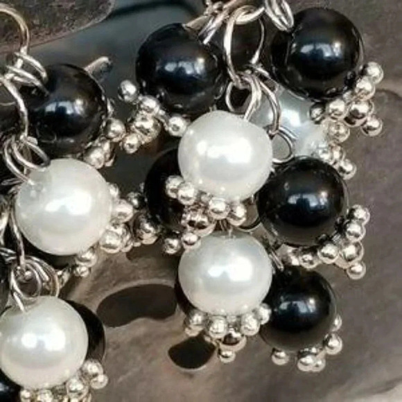 Fancy Glass Grape Cluster Earrings Black White - Picture 2 of 6